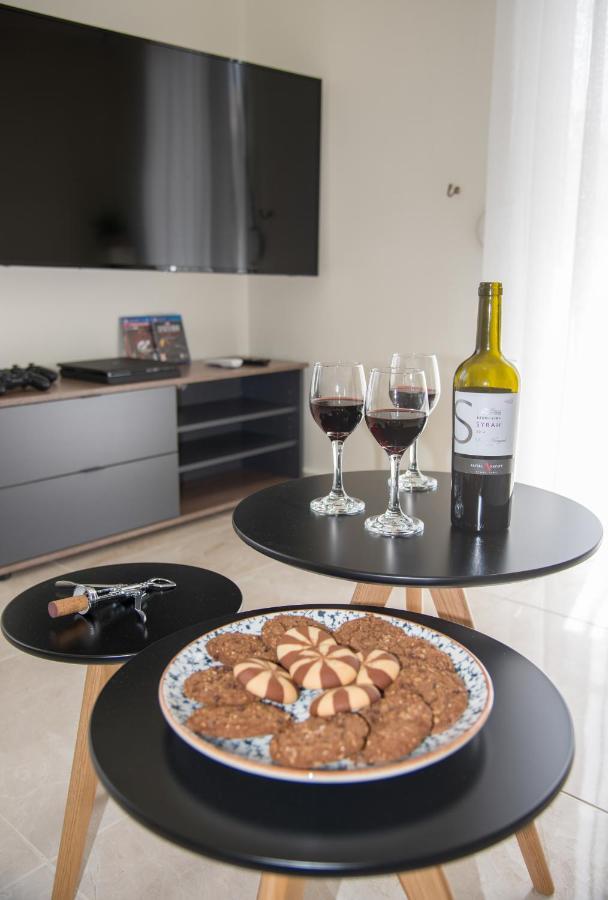 Center Manolia Dream 3 Bedroom 100m Away From The Appartement