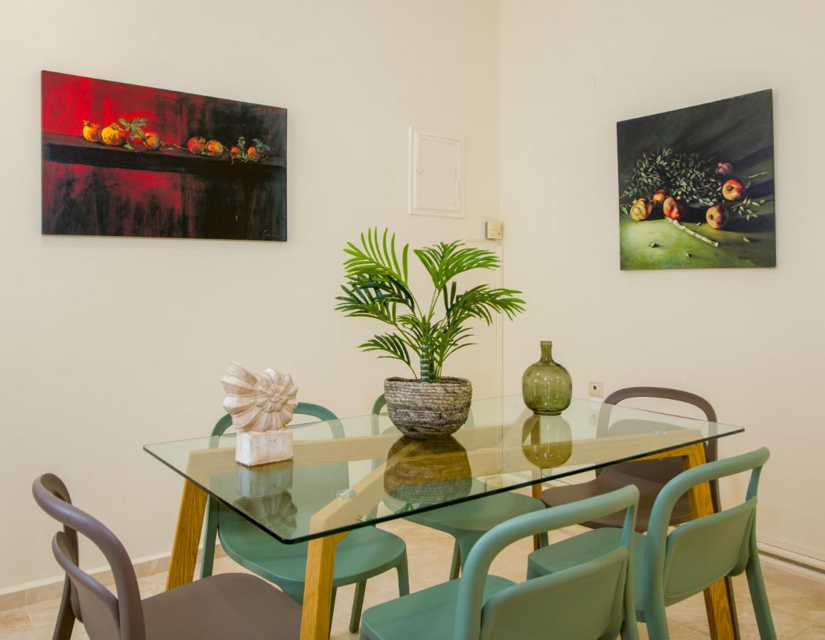 Center Manolia Dream 3 Bedroom 100m Away From The *